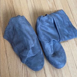 Street wear society Grey suede booties